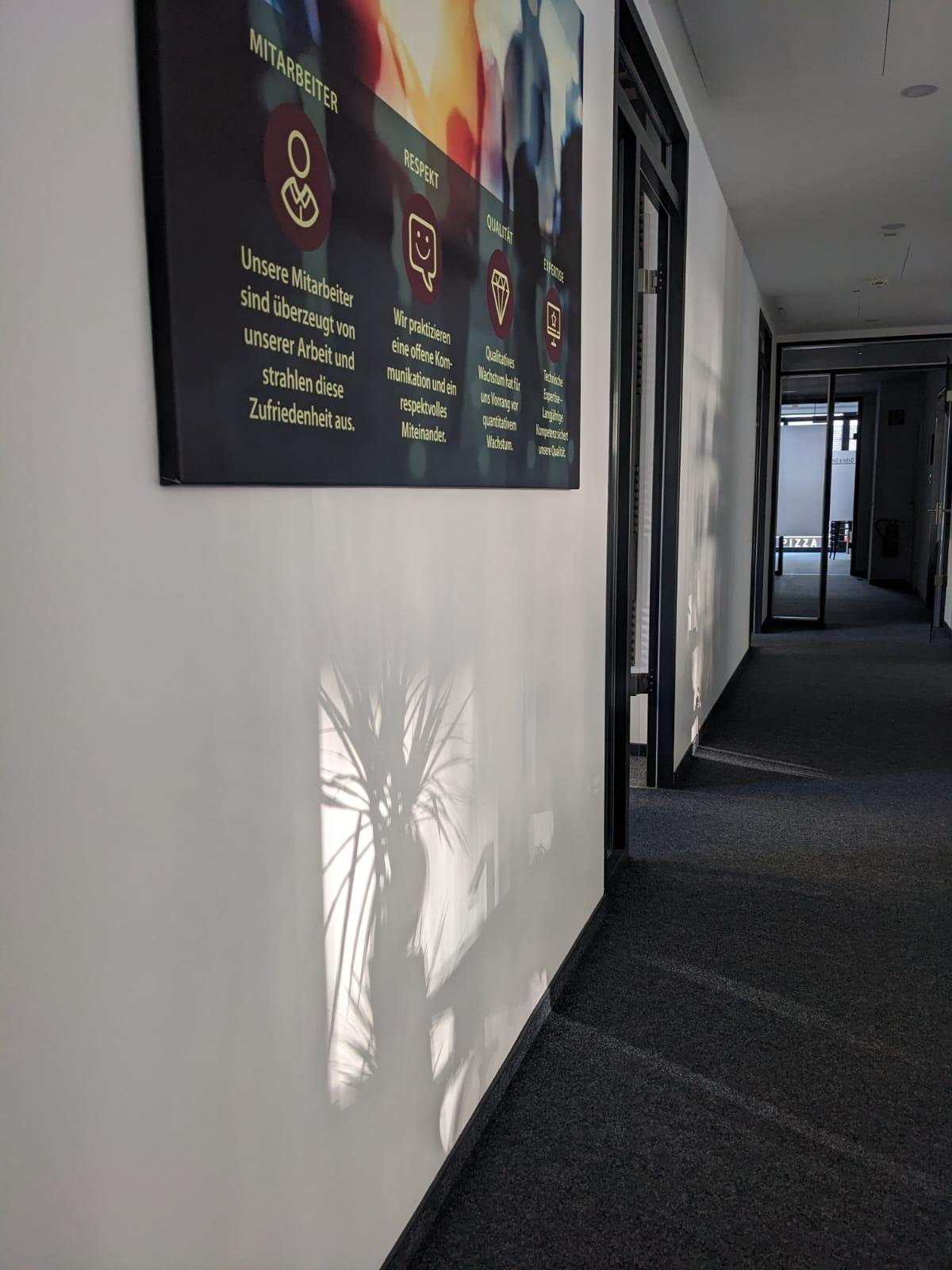 Office, Wandbild mit Qytera Werten